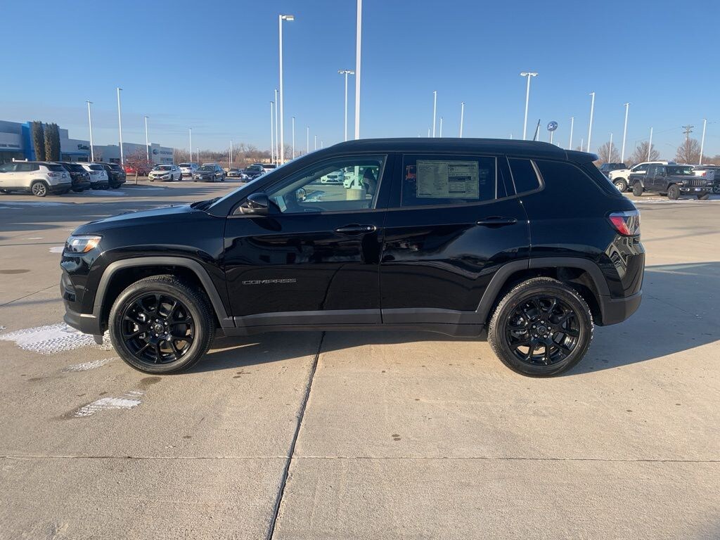 New 2026 Jeep Compass LATITUDE ALTITUDE 4X4 Sport Utility