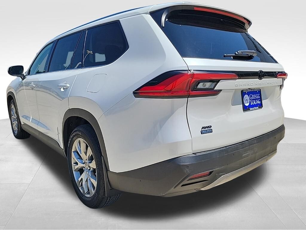 Used 2024 Toyota Grand Highlander