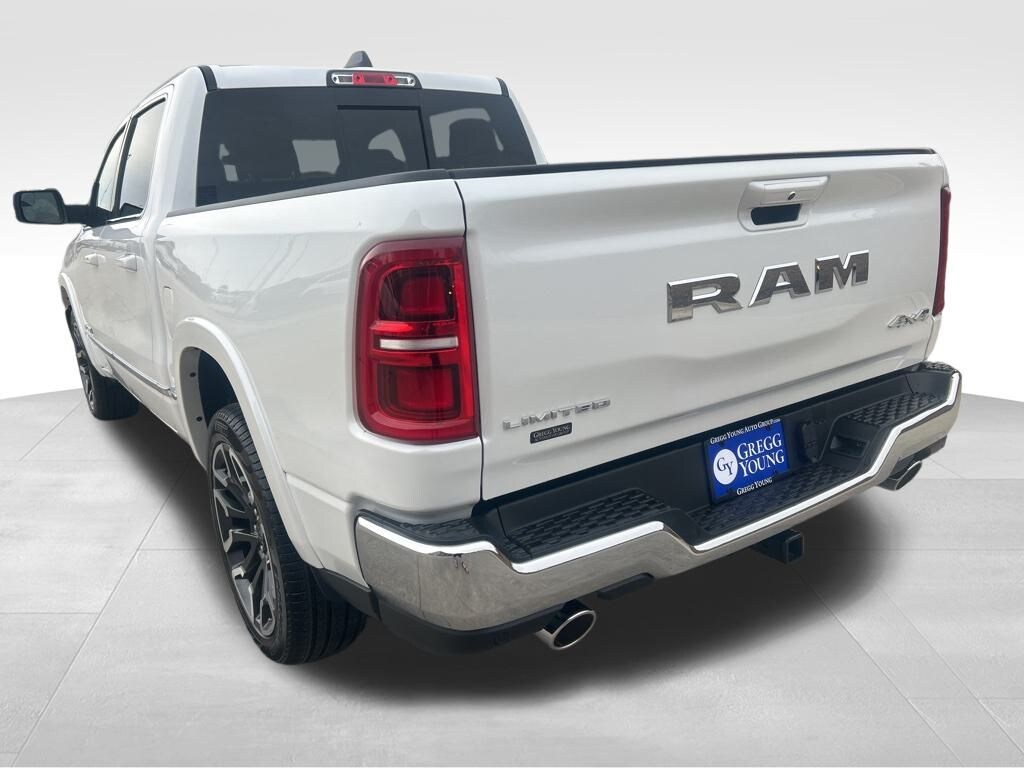 New 2026 Ram 1500 LIMITED CREW CAB 4X4 5'7 BOX Pickup