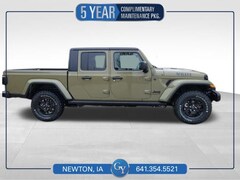 2025 Jeep Gladiator WILLYS 4X4 Pickup