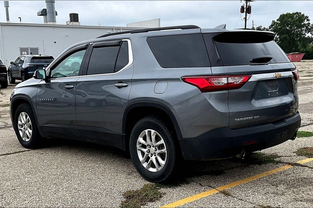 Used 2020 Chevrolet Traverse LT Cloth SUV