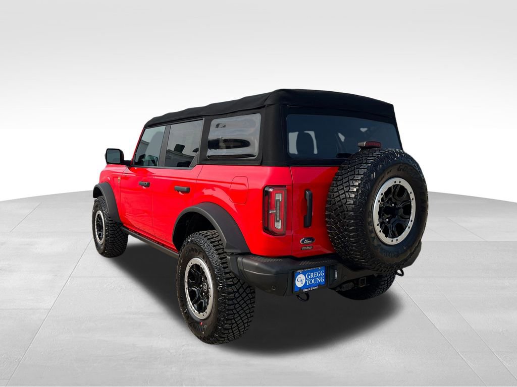 2021 Ford Bronco Wildtrak photo 3