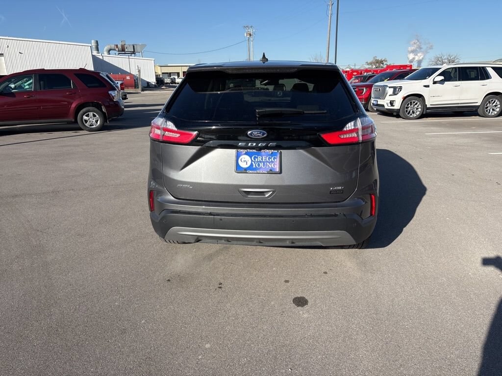 Used 2024 Ford Edge SEL