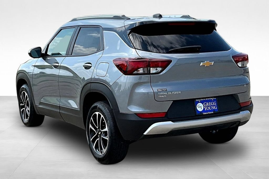 Used 2025 Chevrolet Trailblazer LT SUV