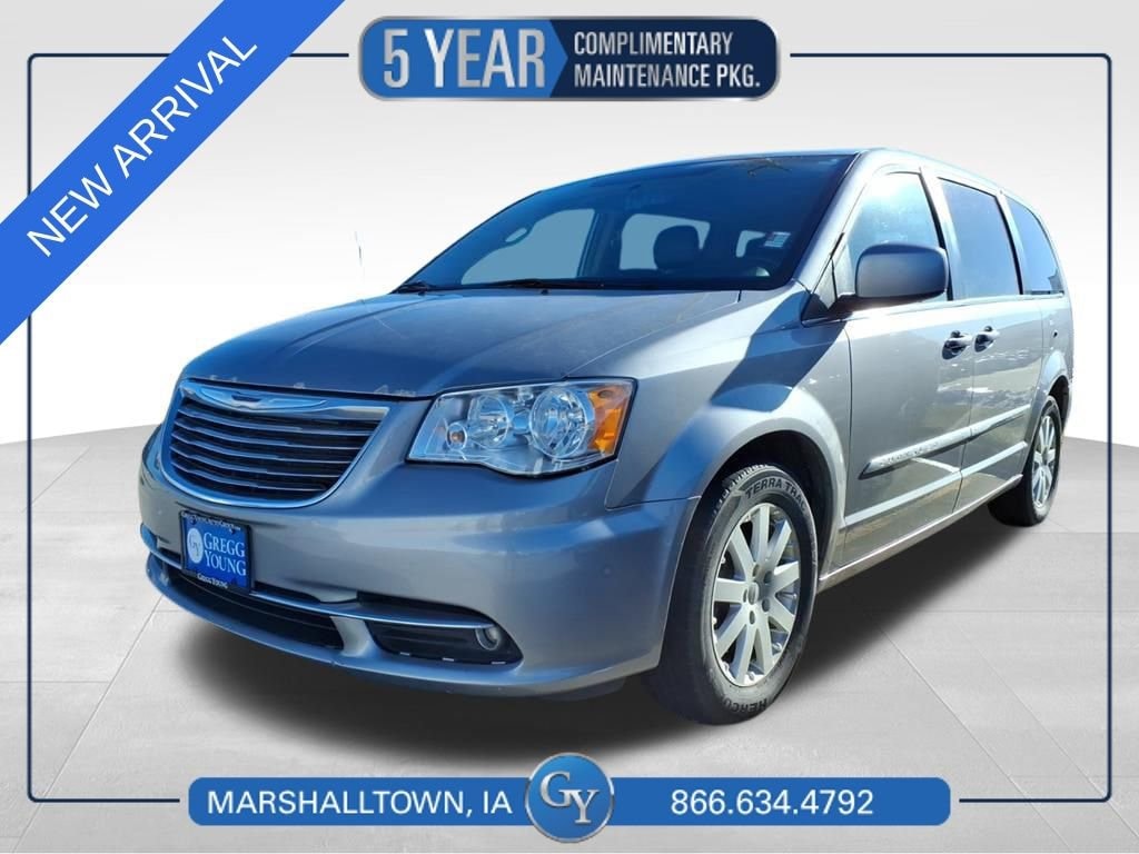 Used 2016 Chrysler Town & Country Touring