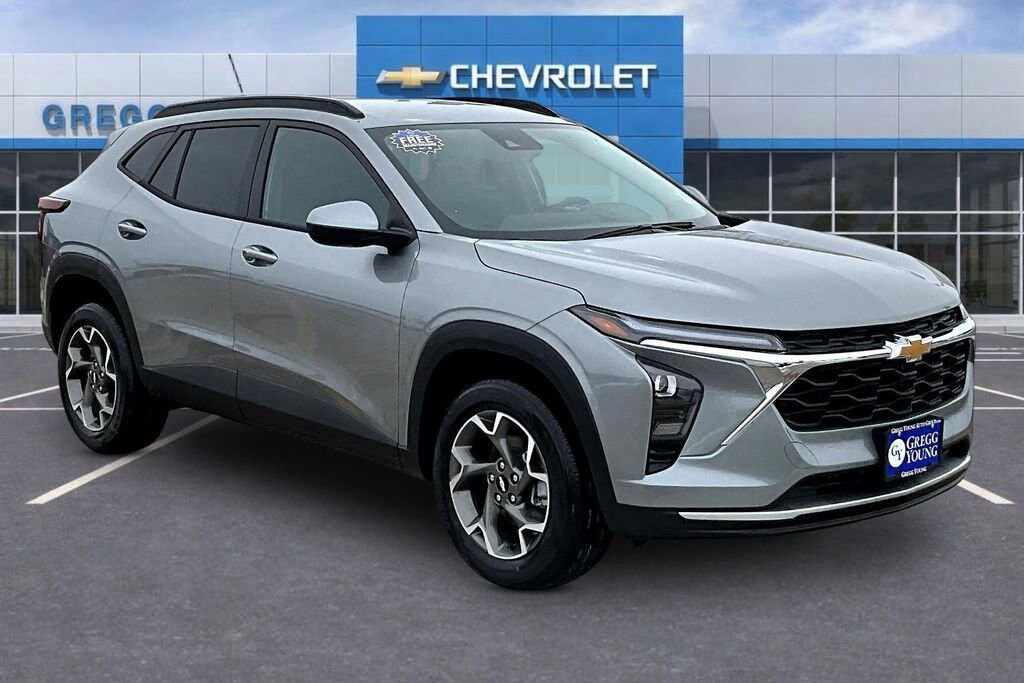 New 2026 Chevrolet Trax LT SUV