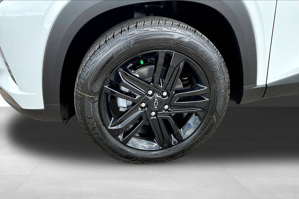 2026 Chevrolet Trax Activ - Photo 13
