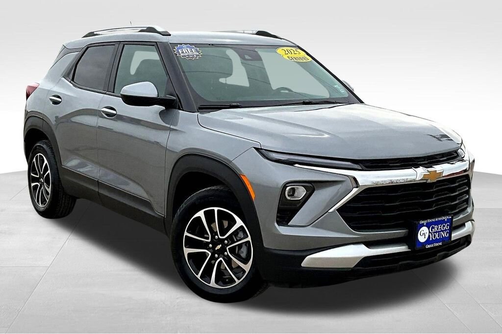 Used 2025 Chevrolet Trailblazer LT SUV