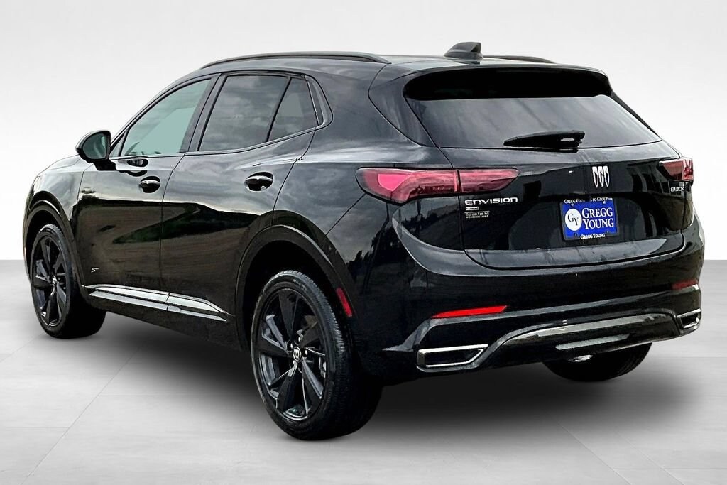 Used 2025 Buick Envision Sport Touring SUV