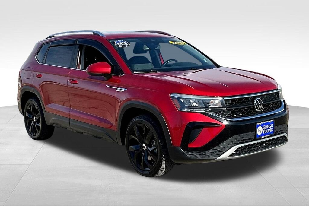 Used 2022 Volkswagen Taos SE