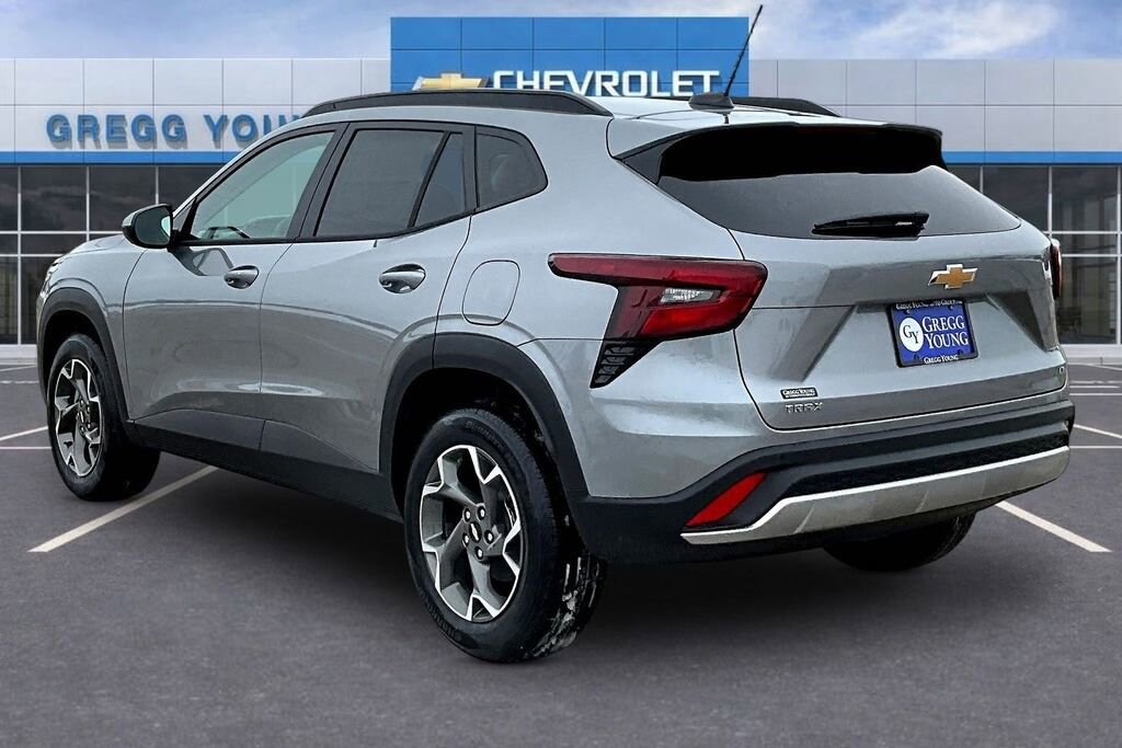 New 2026 Chevrolet Trax LT SUV