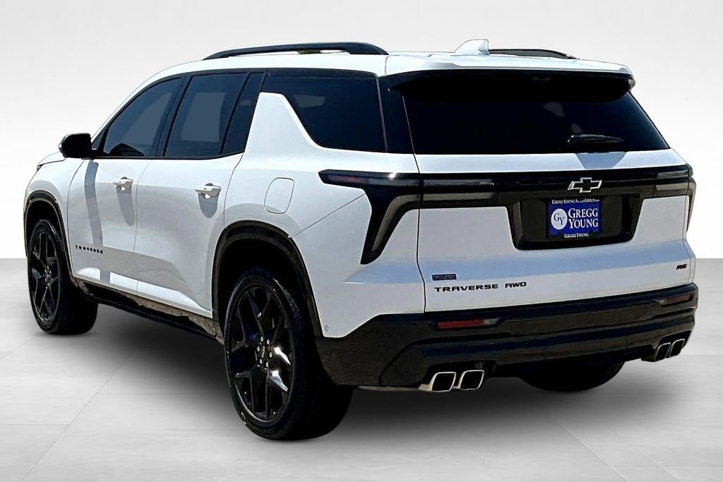 Used 2024 Chevrolet Traverse RS SUV