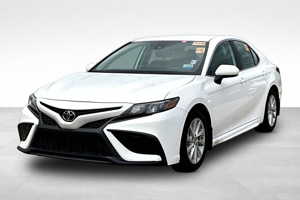 Used 2024 Toyota Camry SE