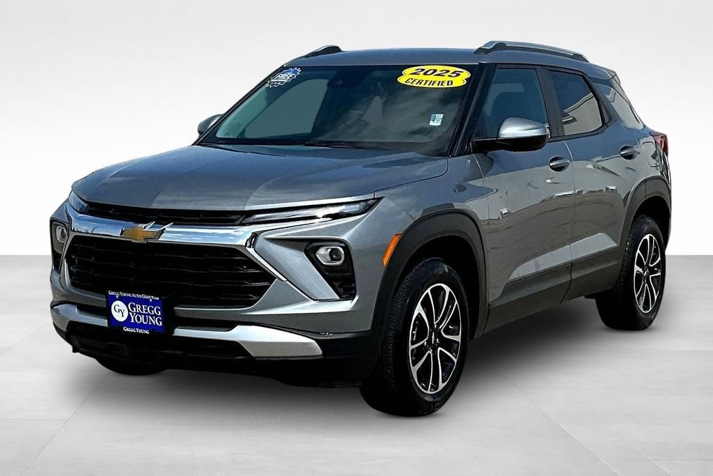 Used 2025 Chevrolet Trailblazer LT SUV