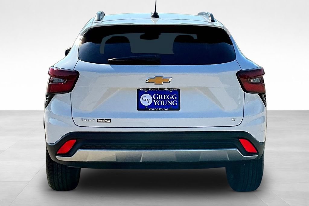 New 2026 Chevrolet Trax LT SUV