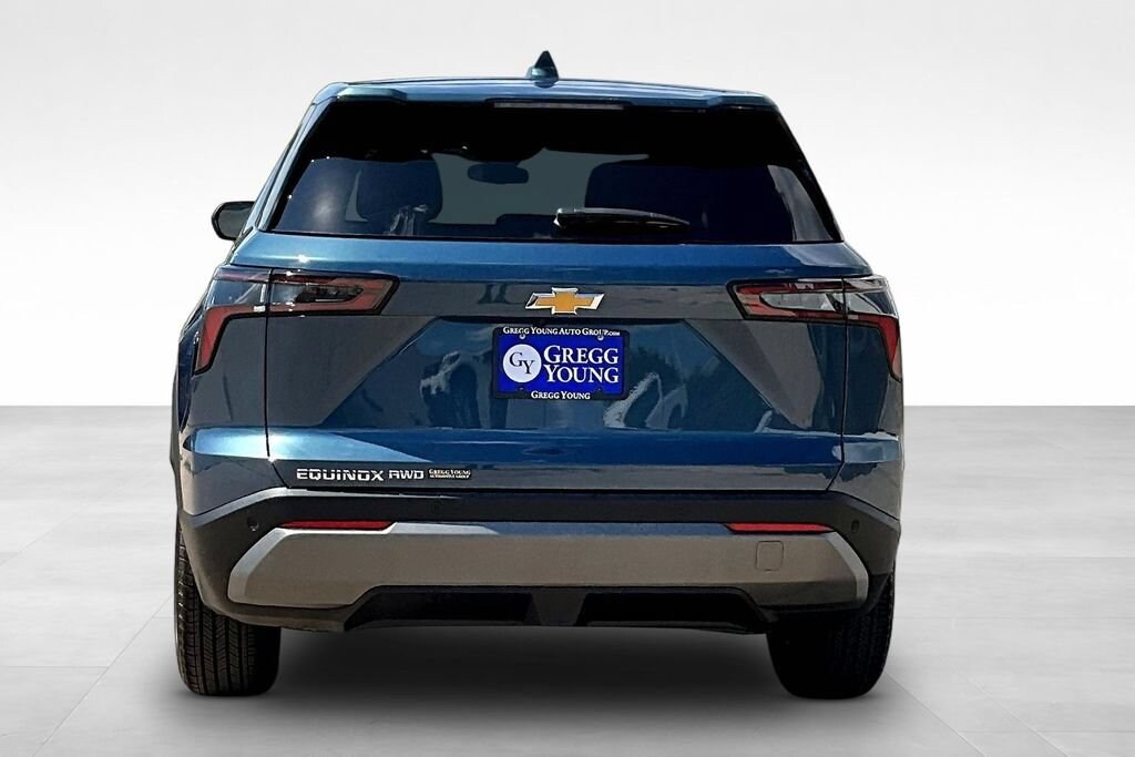 New 2027 Chevrolet Equinox LT SUV
