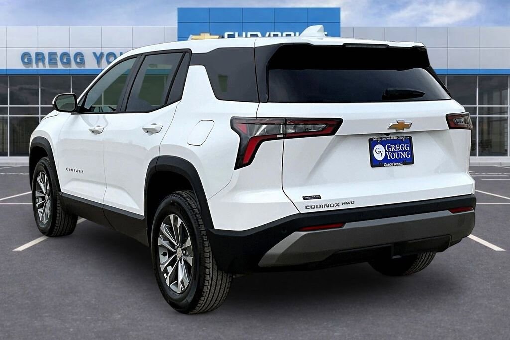 New 2026 Chevrolet Equinox LT SUV