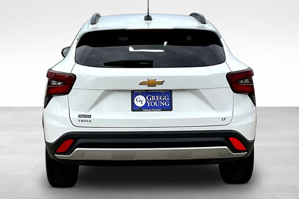 New 2026 Chevrolet Trax LT SUV