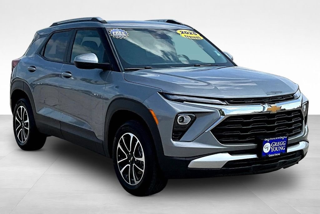 Used 2025 Chevrolet Trailblazer LT SUV