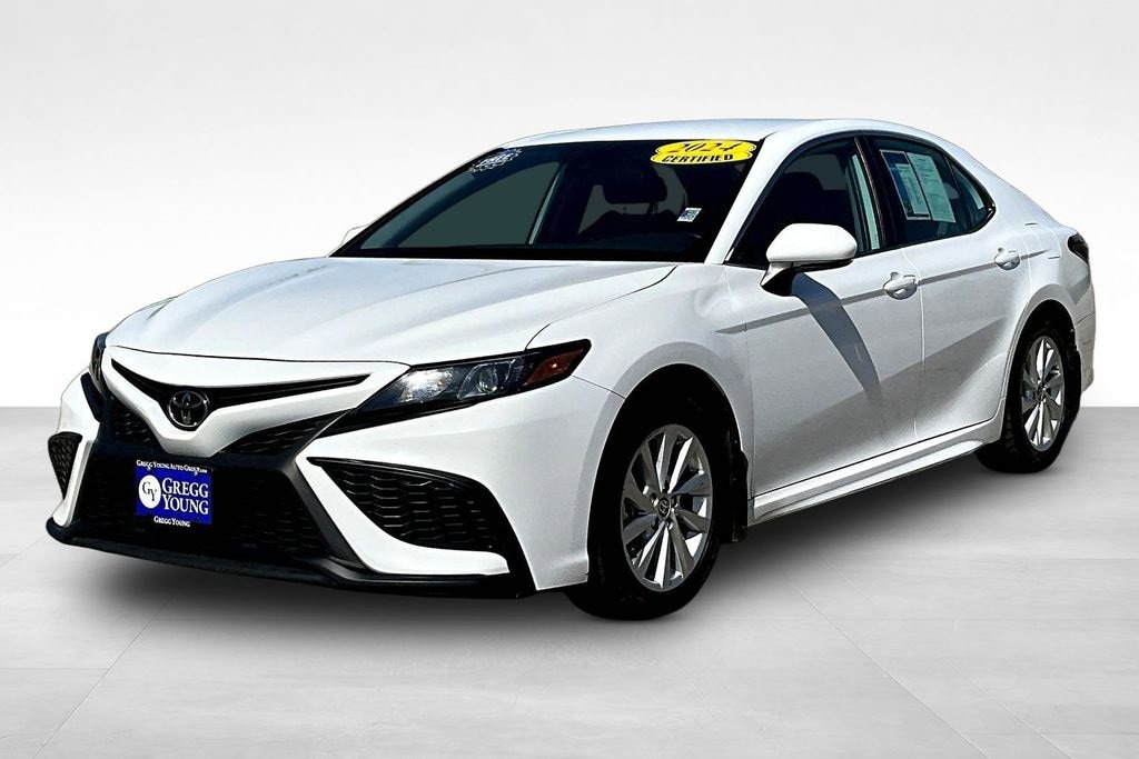 Used 2024 Toyota Camry SE