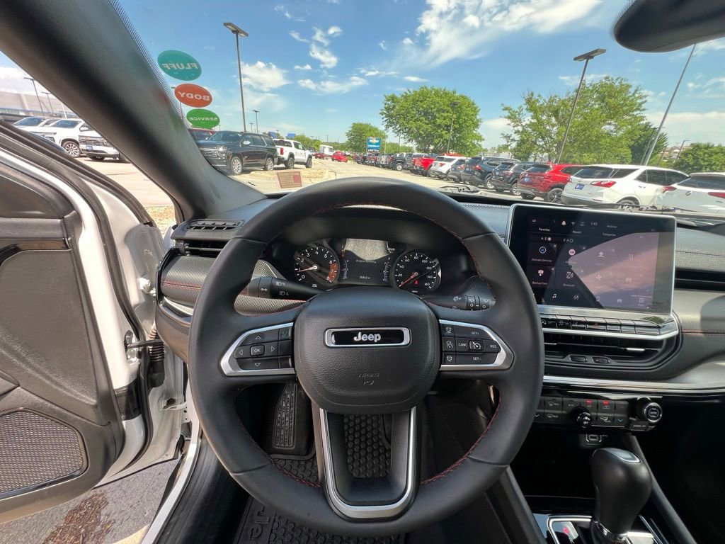 2025 Jeep Compass Trailhawk - Photo 38