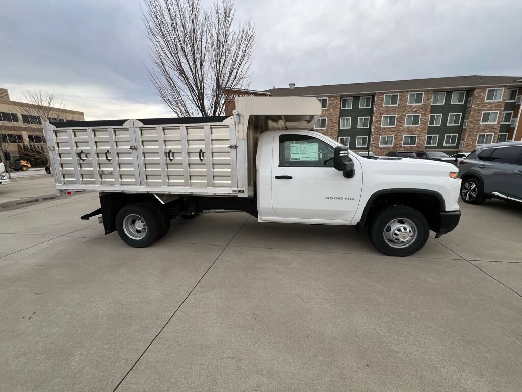 New 2025 Chevrolet Silverado 3500 HD Chassis Cab Work Truck Truck