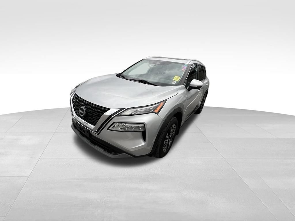 Used 2022 Nissan Rogue SV