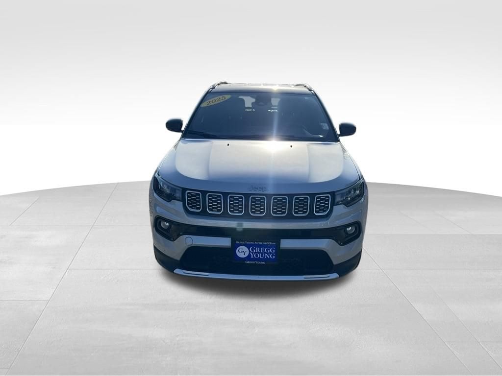 2025 Jeep Compass Limited - Photo 10
