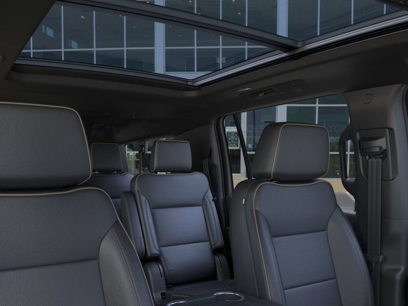 2026 Chevrolet Suburban Premier - Photo 25
