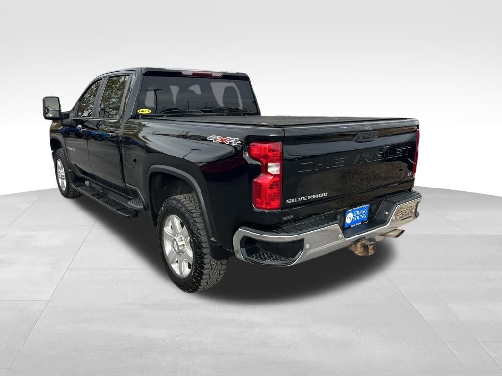 2020 Chevrolet Silverado 2500HD LT photo 3