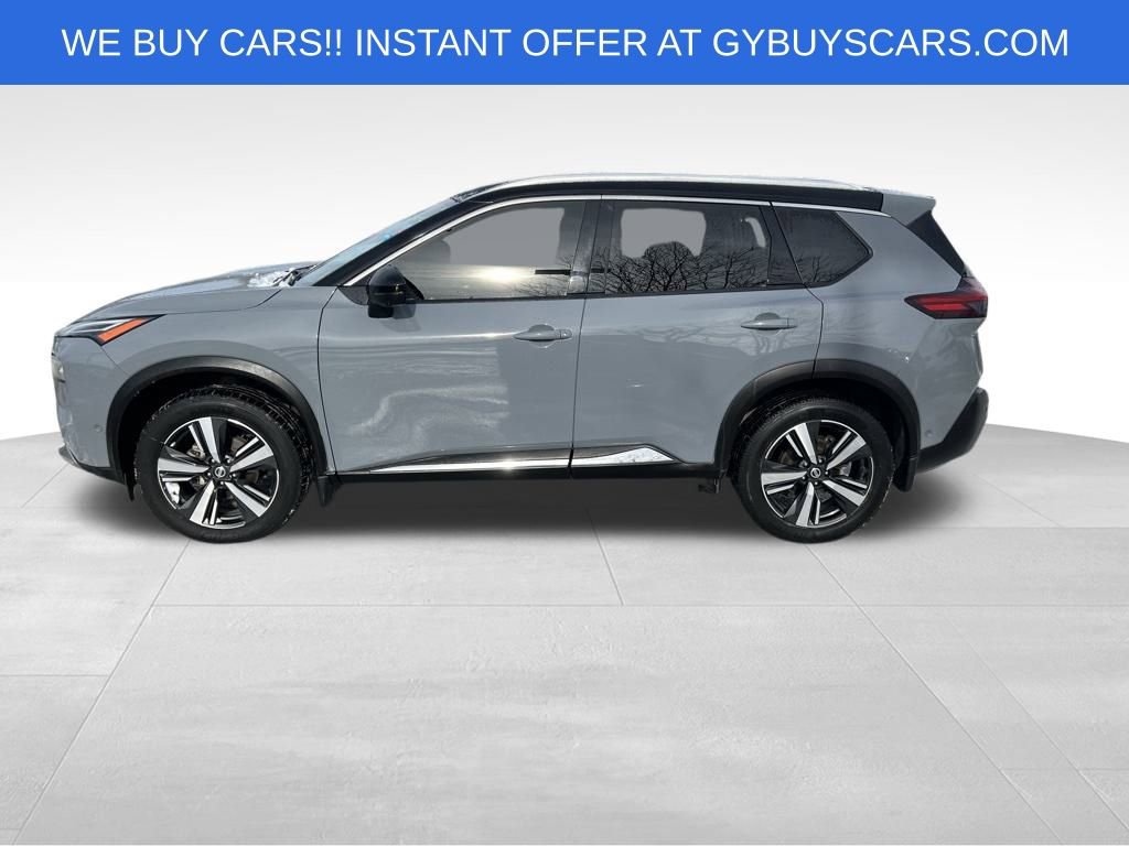 2021 Nissan Rogue Platinum photo 2