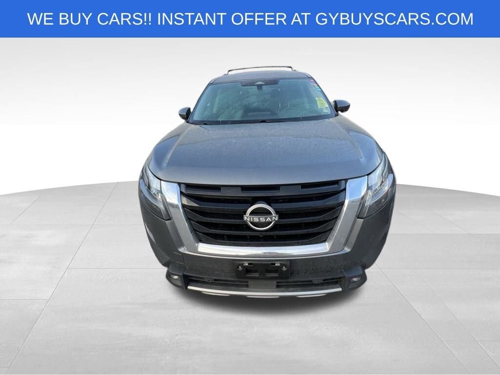 Used 2022 Nissan Pathfinder SL