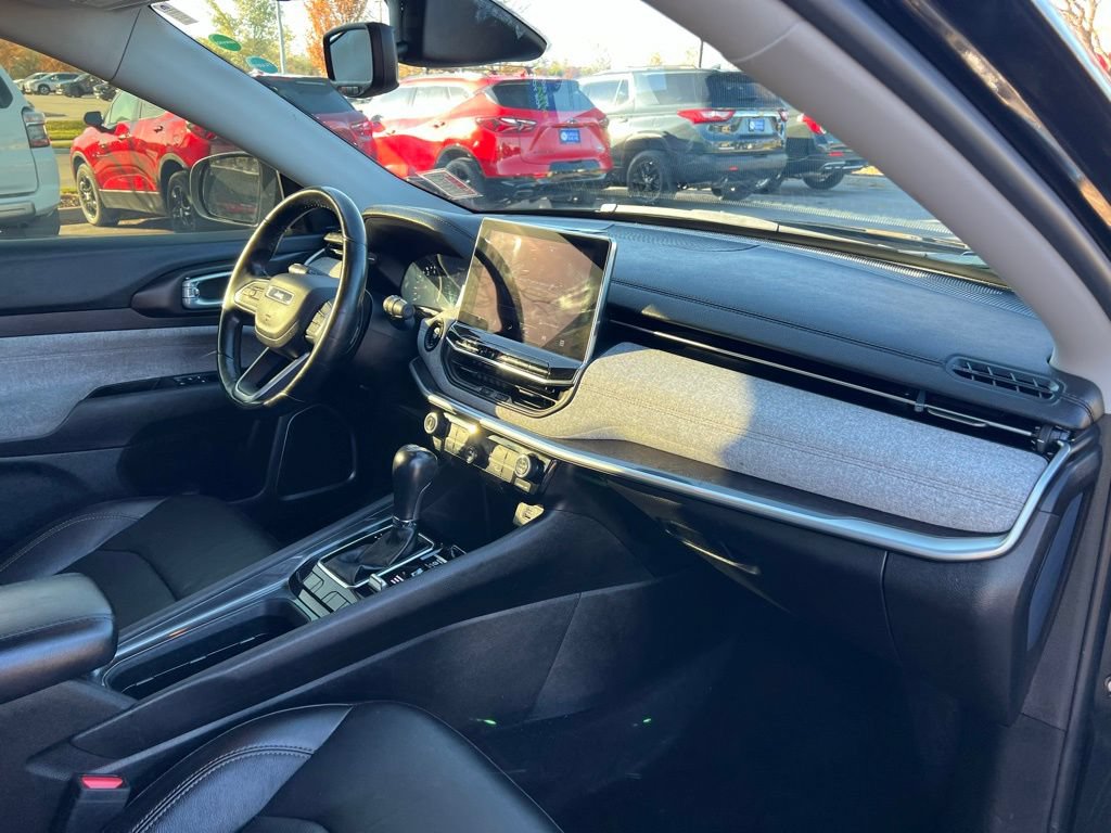 2022 Jeep Compass Latitude Lux - Photo 25