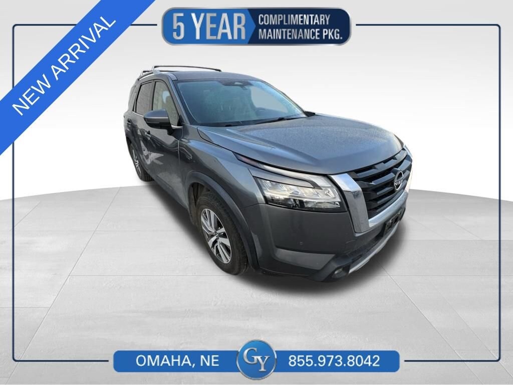 Used 2022 Nissan Pathfinder SL