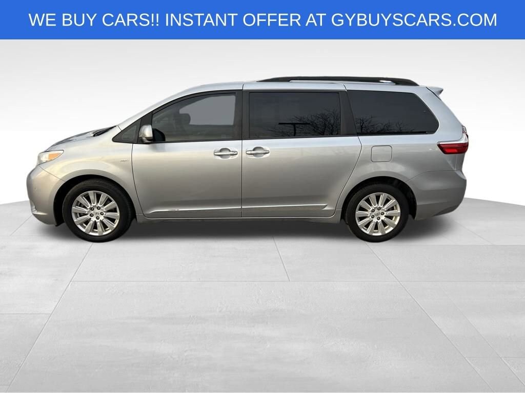 Used 2017 Toyota Sienna XLE