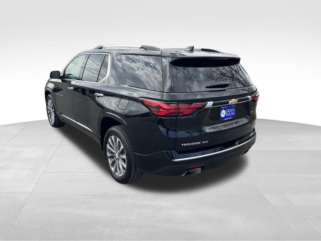 Used 2023 Chevrolet Traverse Premier SUV