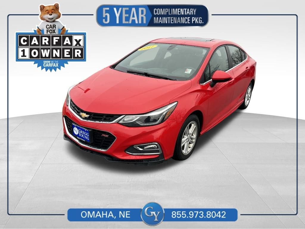 Used 2017 Chevrolet Cruze LT Car