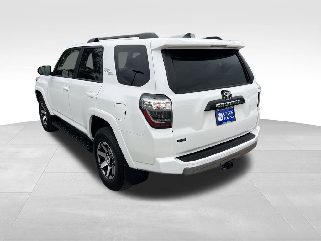 2024 Toyota 4Runner TRD Off-Road photo 3