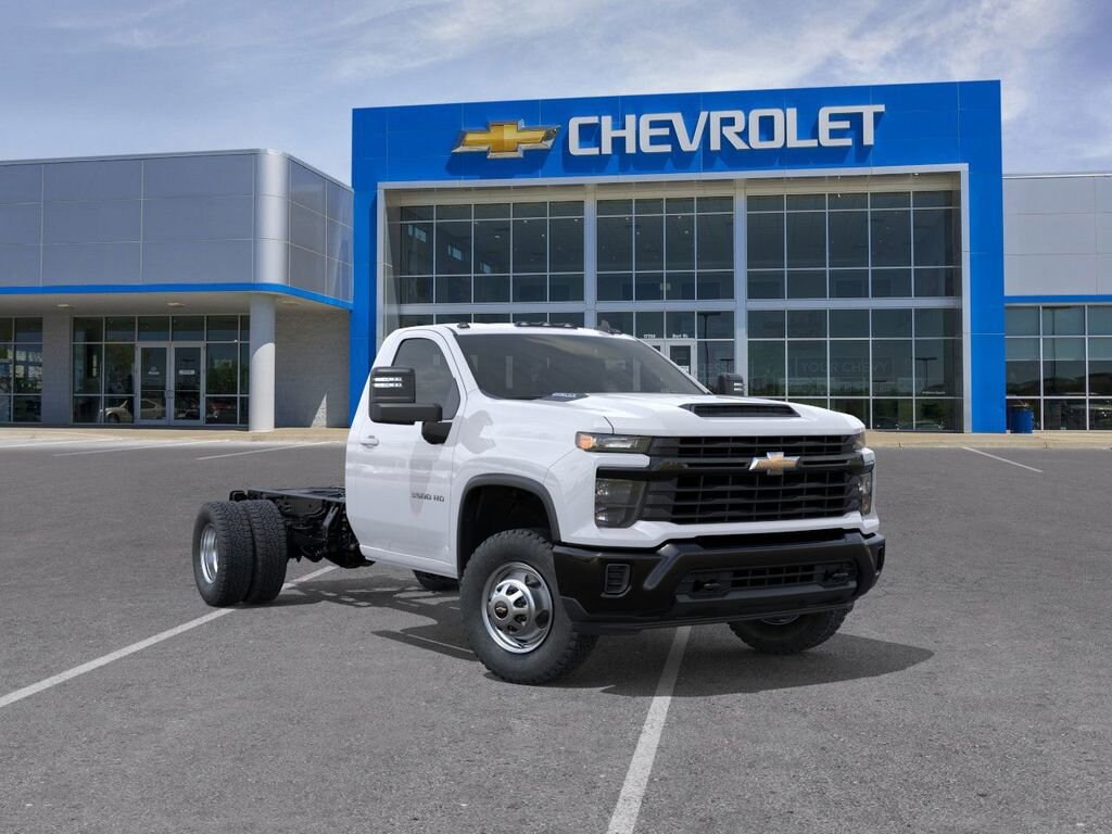 New 2026 Chevrolet Silverado 3500 HD Chassis Cab Work Truck Truck