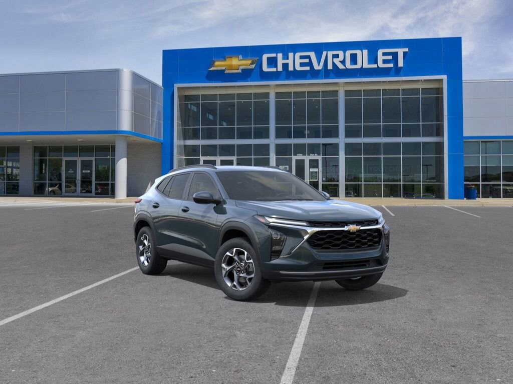 New 2026 Chevrolet Trax LT SUV