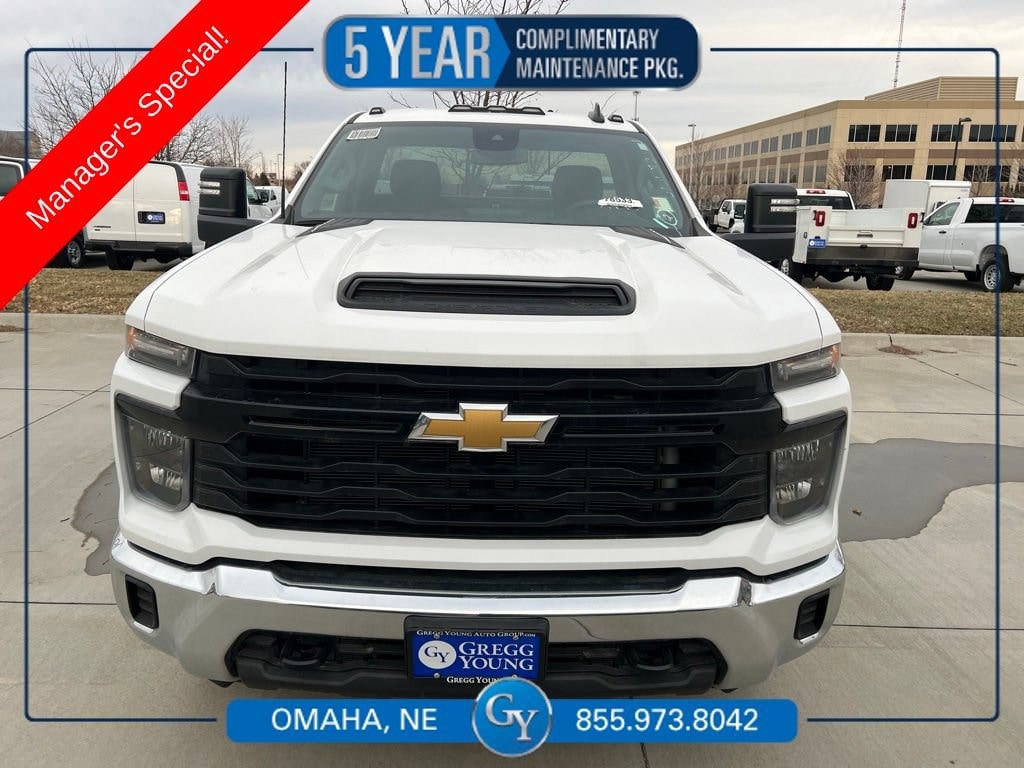 New 2025 Chevrolet Silverado 3500 HD Chassis Cab Work Truck Truck