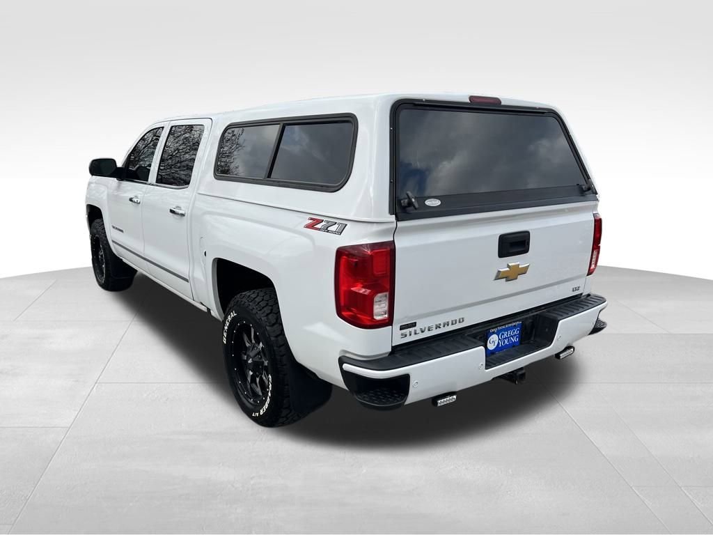 2018 Chevrolet Silverado 1500 LTZ photo 3