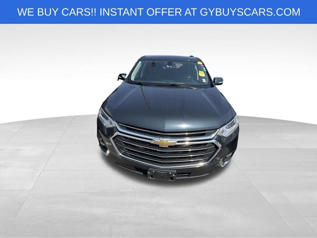 Used 2020 Chevrolet Traverse LT Cloth SUV