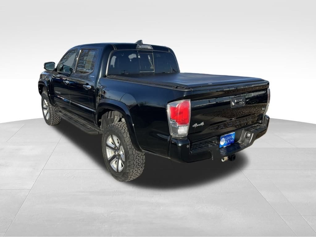 Used 2018 Toyota Tacoma SR