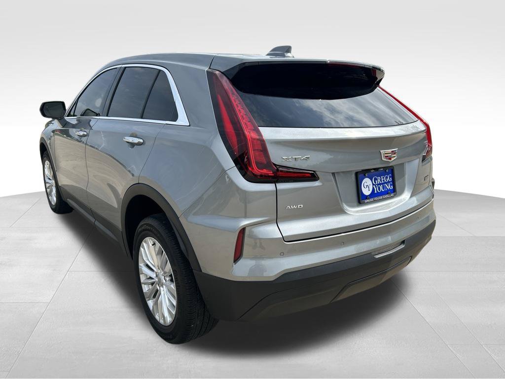 Used 2024 CADILLAC XT4 Luxury SUV