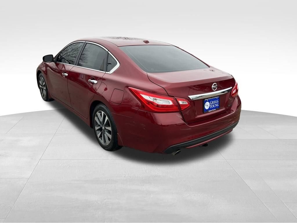 Used 2017 Nissan Altima 2.5 SL