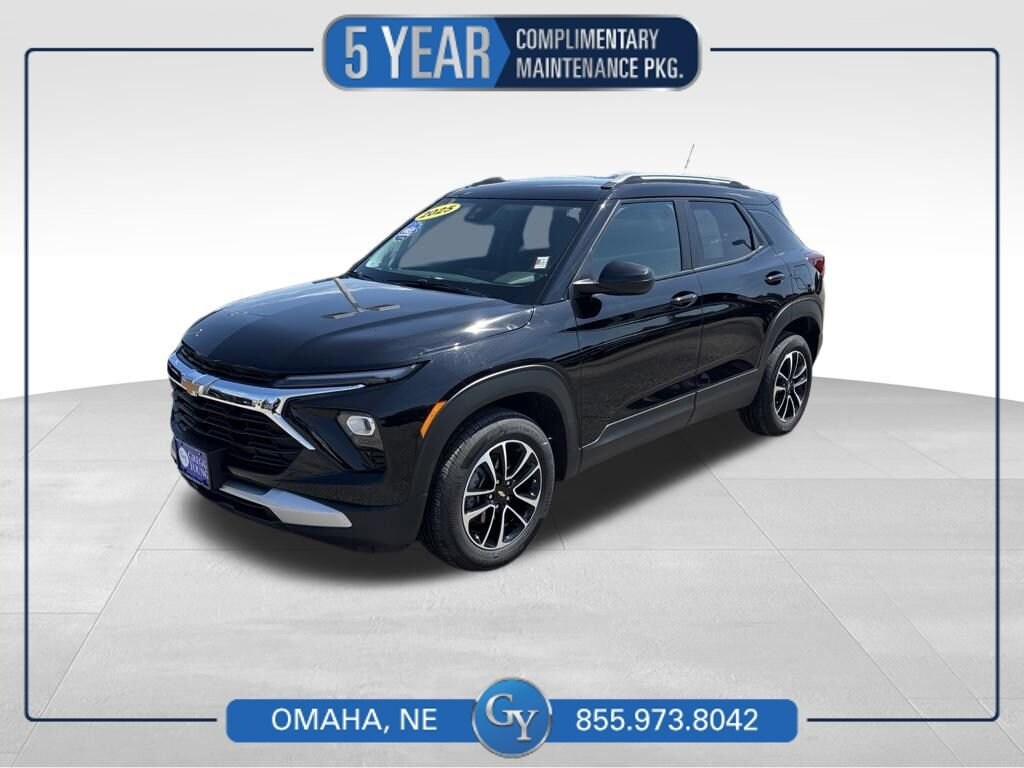 Used 2025 Chevrolet Trailblazer LT SUV
