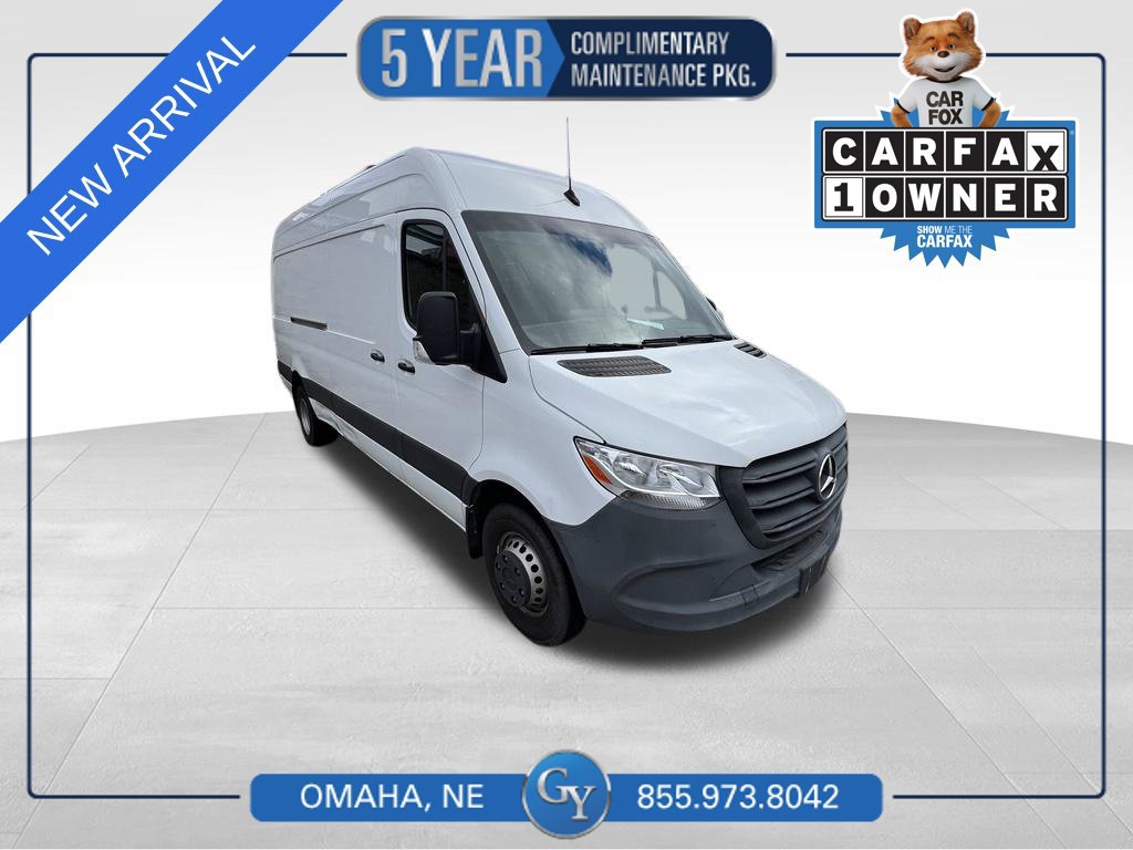 Mercedes-Benz Sprinter Cargo Van