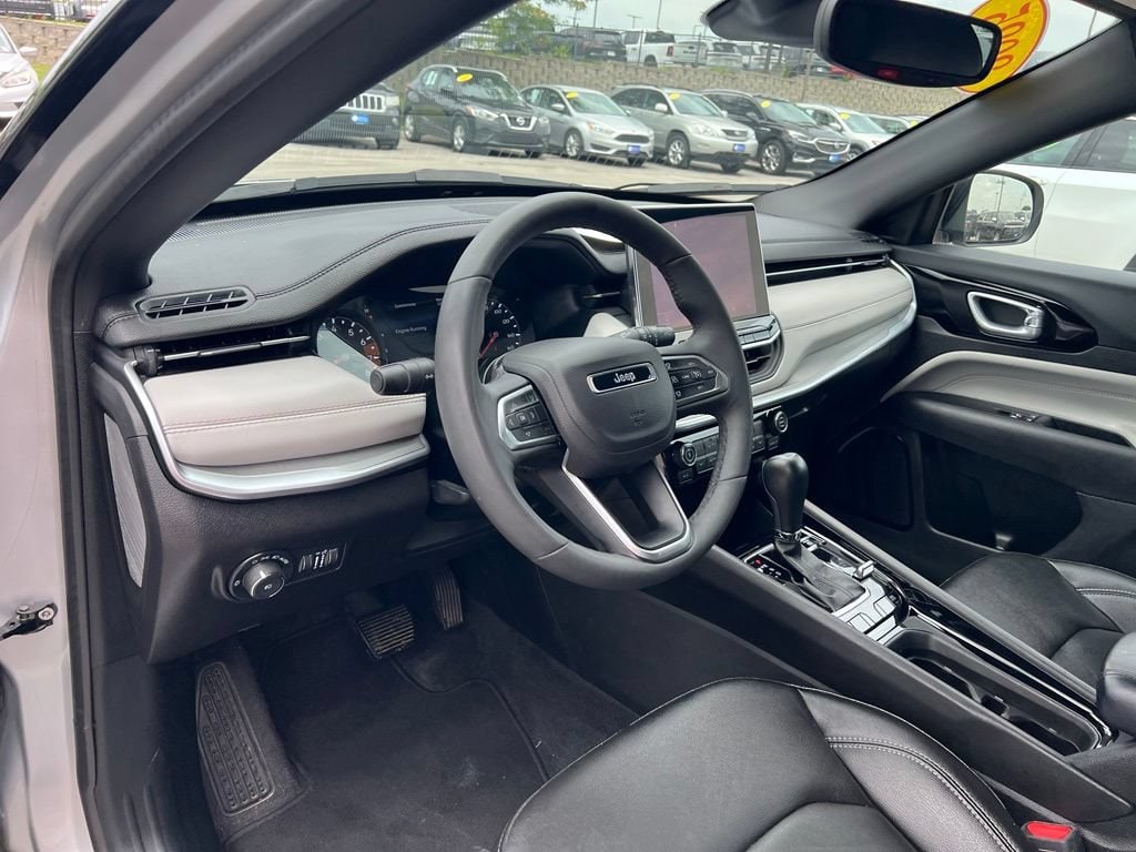 2025 Jeep Compass Limited - Photo 18