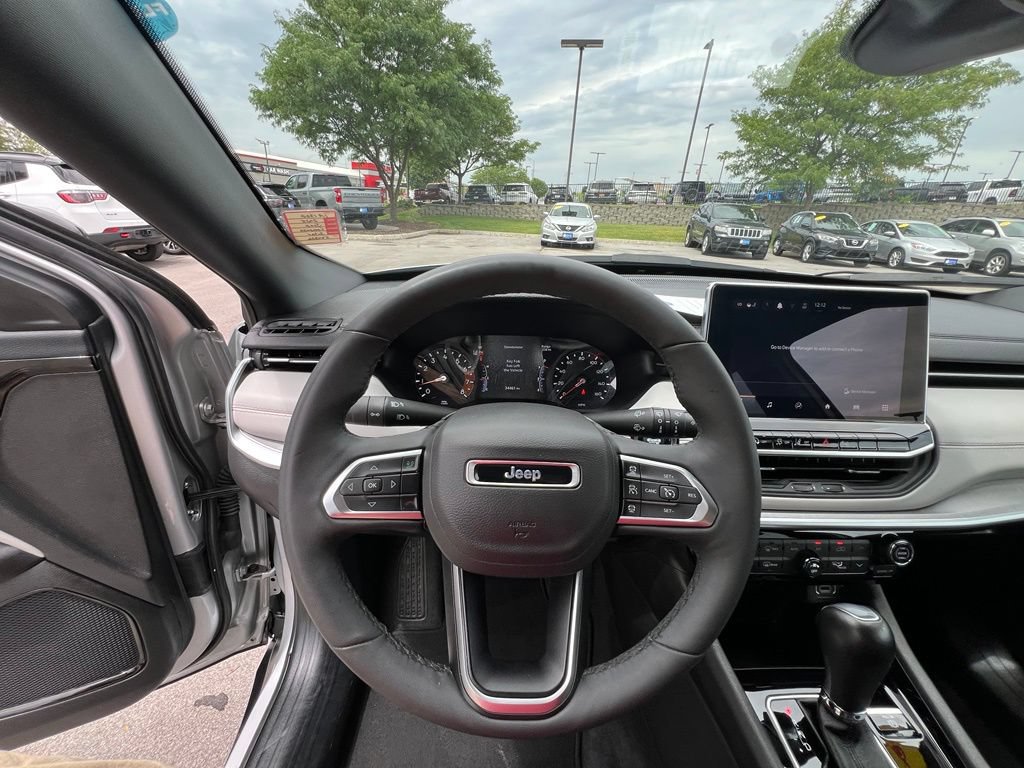 2025 Jeep Compass Limited - Photo 39